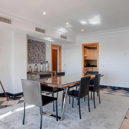 Apartment Oleholidays Pb 218 Primera Linea De Mar Puerto Banus *