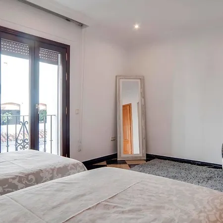 Oleholidays Pb 218 Primera Linea De Mar Puerto Banus * Marbella
