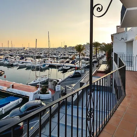 Oleholidays Pb 218 Primera Linea De Mar Puerto Banus Marbella