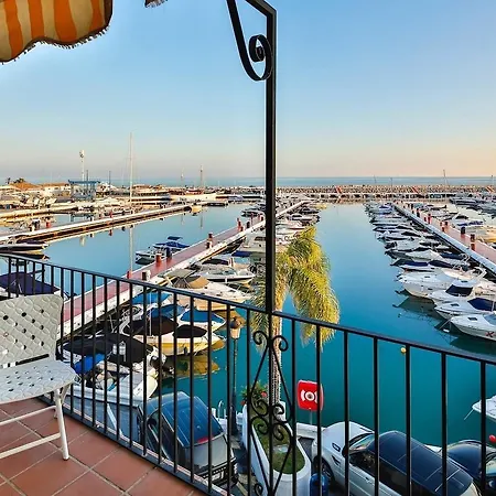 Oleholidays Pb 218 Primera Linea De Mar Puerto Banus