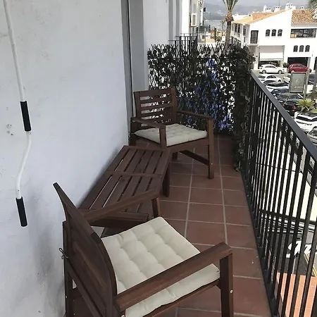 Oleholidays Pb 218 Primera Linea De Mar Puerto Banus Marbella